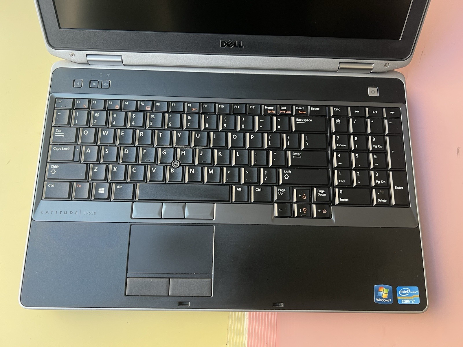 Dell Latitude E6530 Core i7-3520M 8GB RAM 0GB HD BACKLIT BLUETOOTH HDMI 1600X90