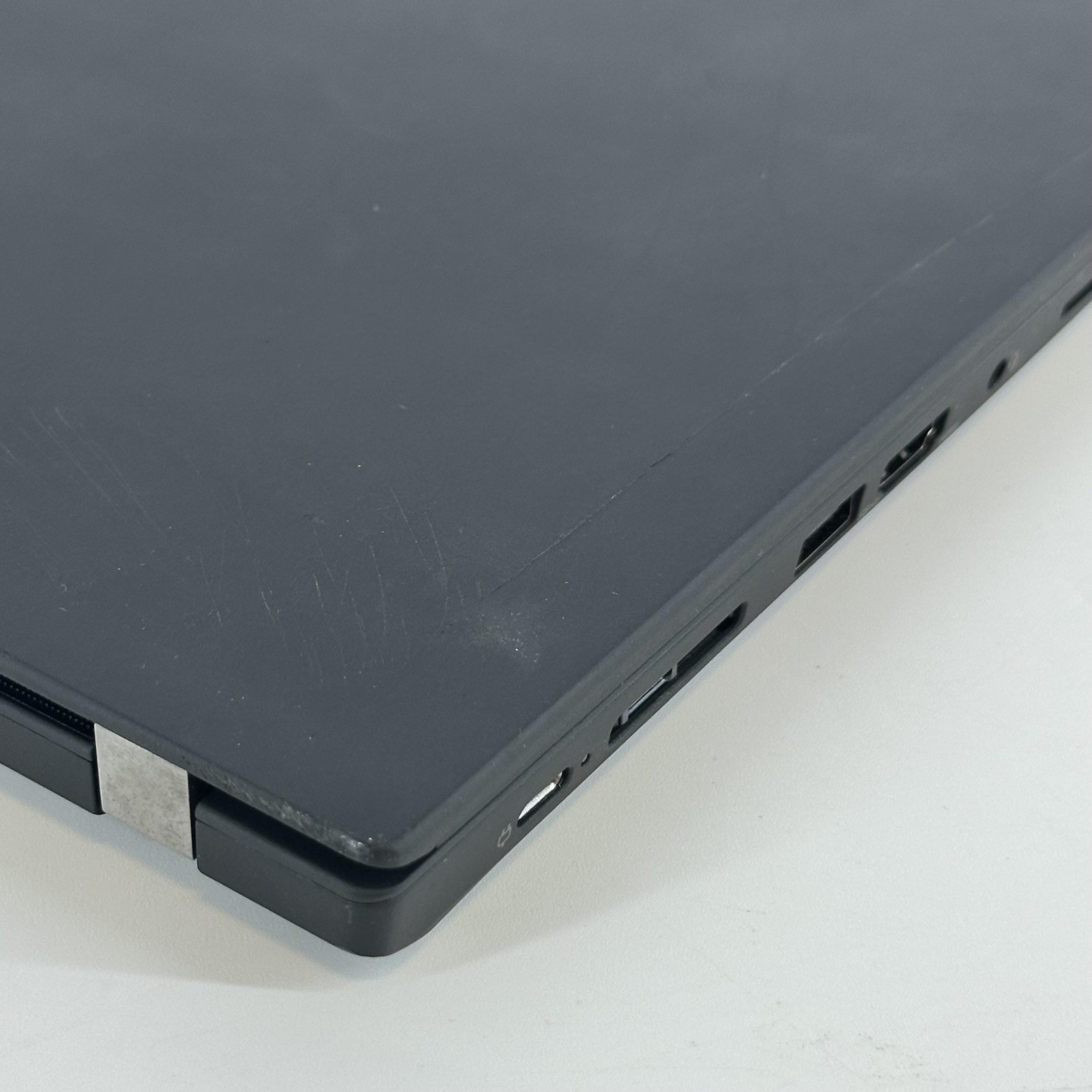 Lenovo ThinkPad T14 Gen 2 FHD TOUCH Ryzen 5 PRO 5650U 16GB 256GB BAD USB PORT
