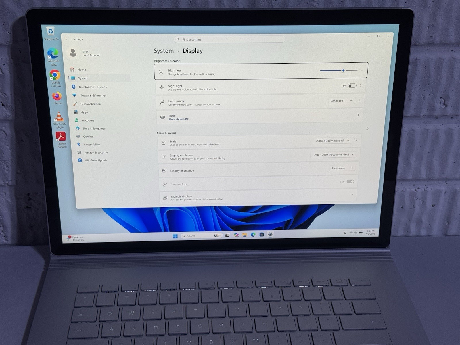 Microsoft Surface Book 3 1899 TOUCHSCREEN Intel i7 10th, 1tb, 32GB Laptop ONLY!