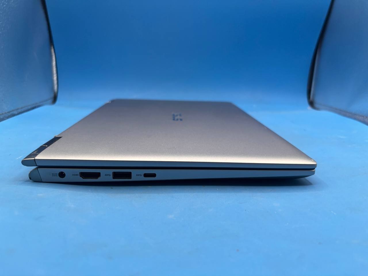 ASUS Q406D 14” Touch 2-in-1 Laptop Ryzen 5 3500U 8GB 256GB SSD As Is Read PH9