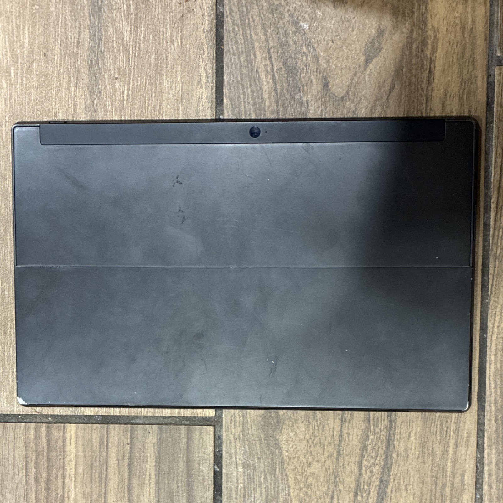 Microsoft Windows Surface RT 1516 10.6″ 3 Quad Core 1.3GHz 2GB RAM 32GB SSD