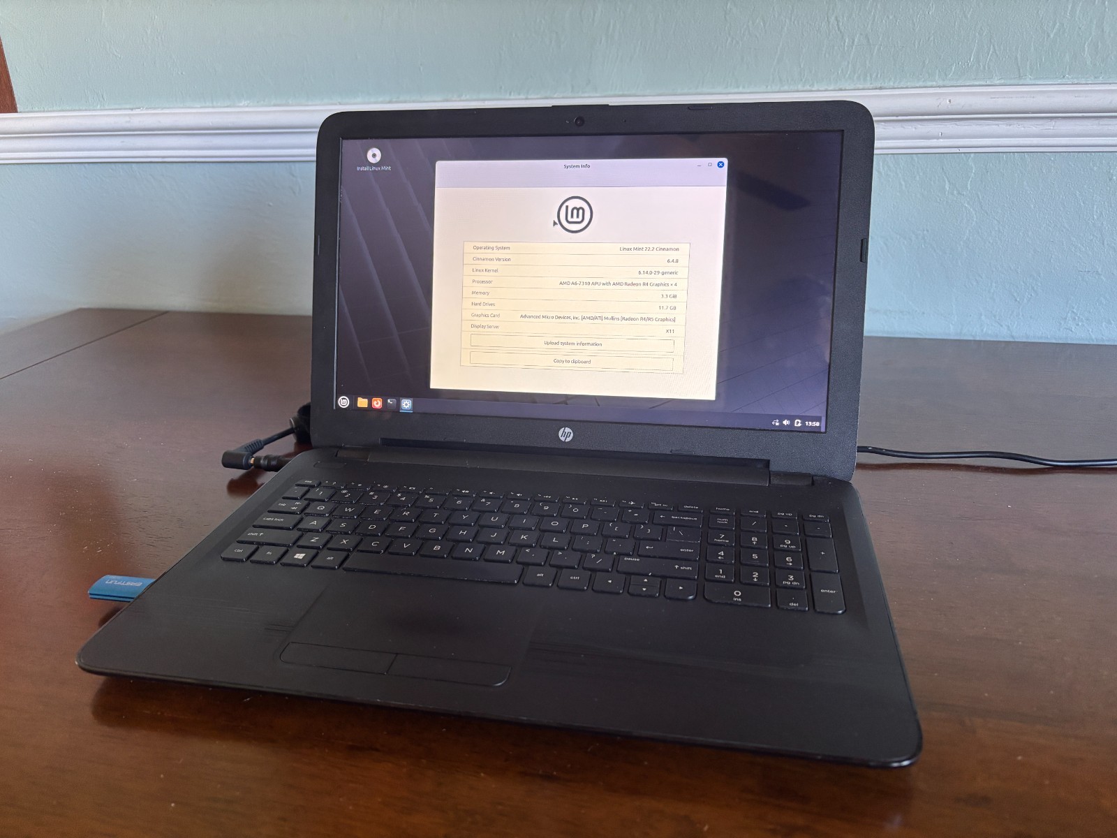 HP Pavilion 15-ba009dx Laptop AMD A6-7310 8GB RAM 15.6″ HD No HDD/SSD Tested #12