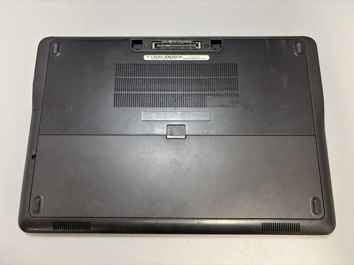12.5″ Dell Latitude E7240 Laptop Intel i7-4600u NO RAM BAD LCD Excellent Battery