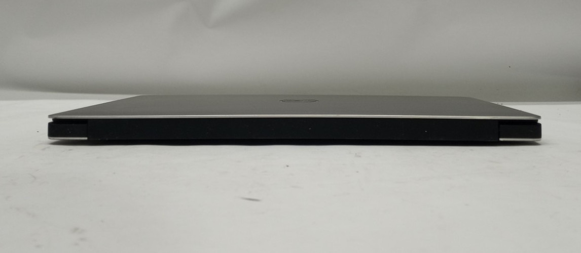 Dell Precision 5520 15.6″FHD i7-7820HQ@2.90 16GB/512GB NVMe NVIDIA Win11 WH699!