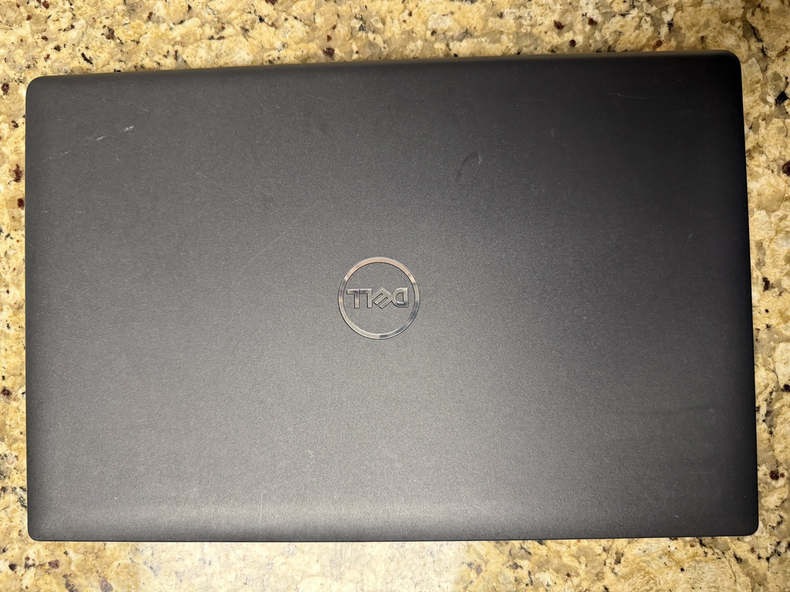 Dell Latitude 3520 15.6 i5-1135G7 2.40GHz 12GB RAM 256 GB SSD NVIDIA MX350