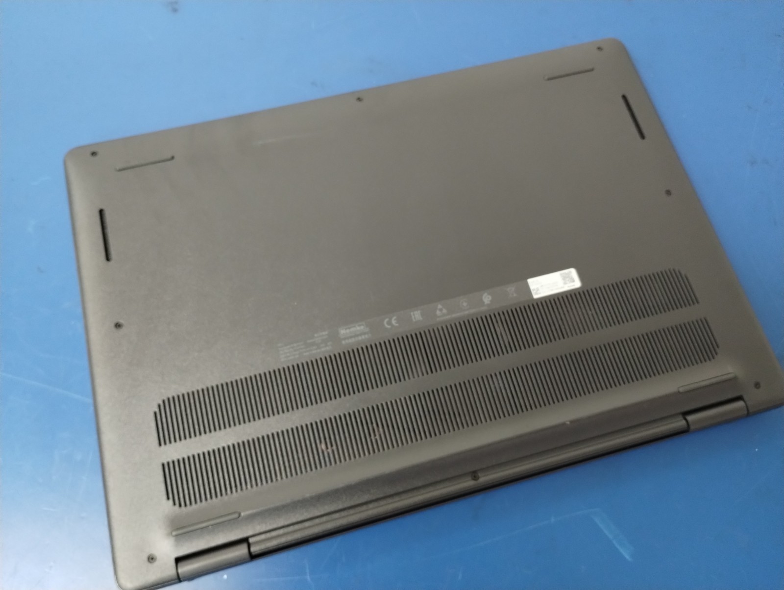 DELL 16 DC16250 MRYT3, Intel Core 7 150U, 1.80 GHz, 16 GB RAM, 1 TB NVMe SSD
