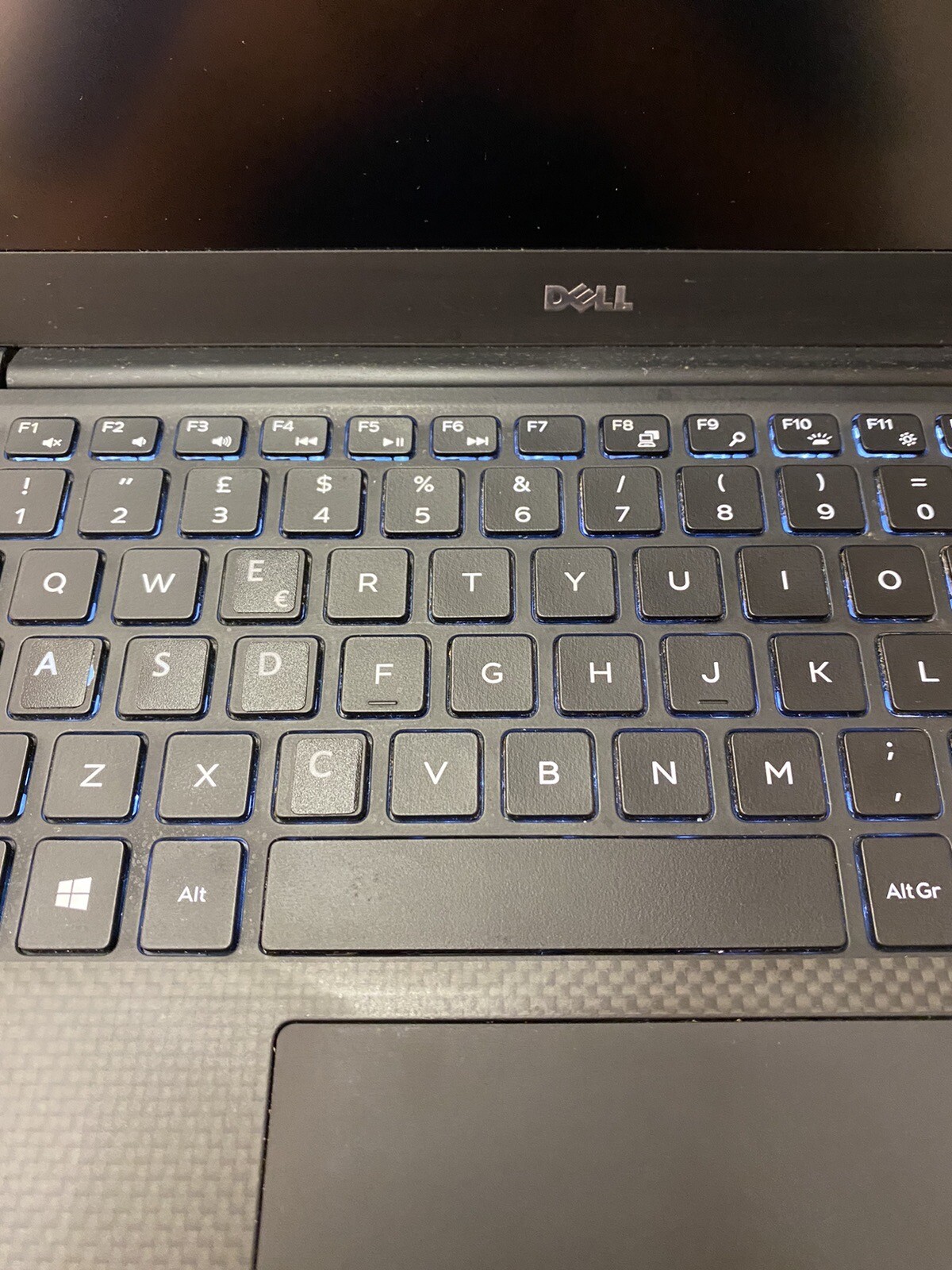 DELL XPS 13 9350 13.3″ INTEL i7-6500U 2.50GHz 8GB RAM 256GB SSD WINDOWS 10!!