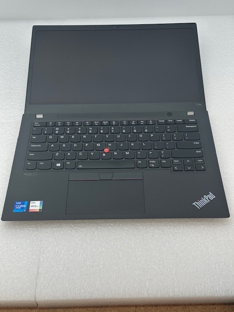Lenovo ThinkPad T14s Gen 2 14″ Touch i7-1185G7 16GB 512GB LTE 40AS0090US DOCK
