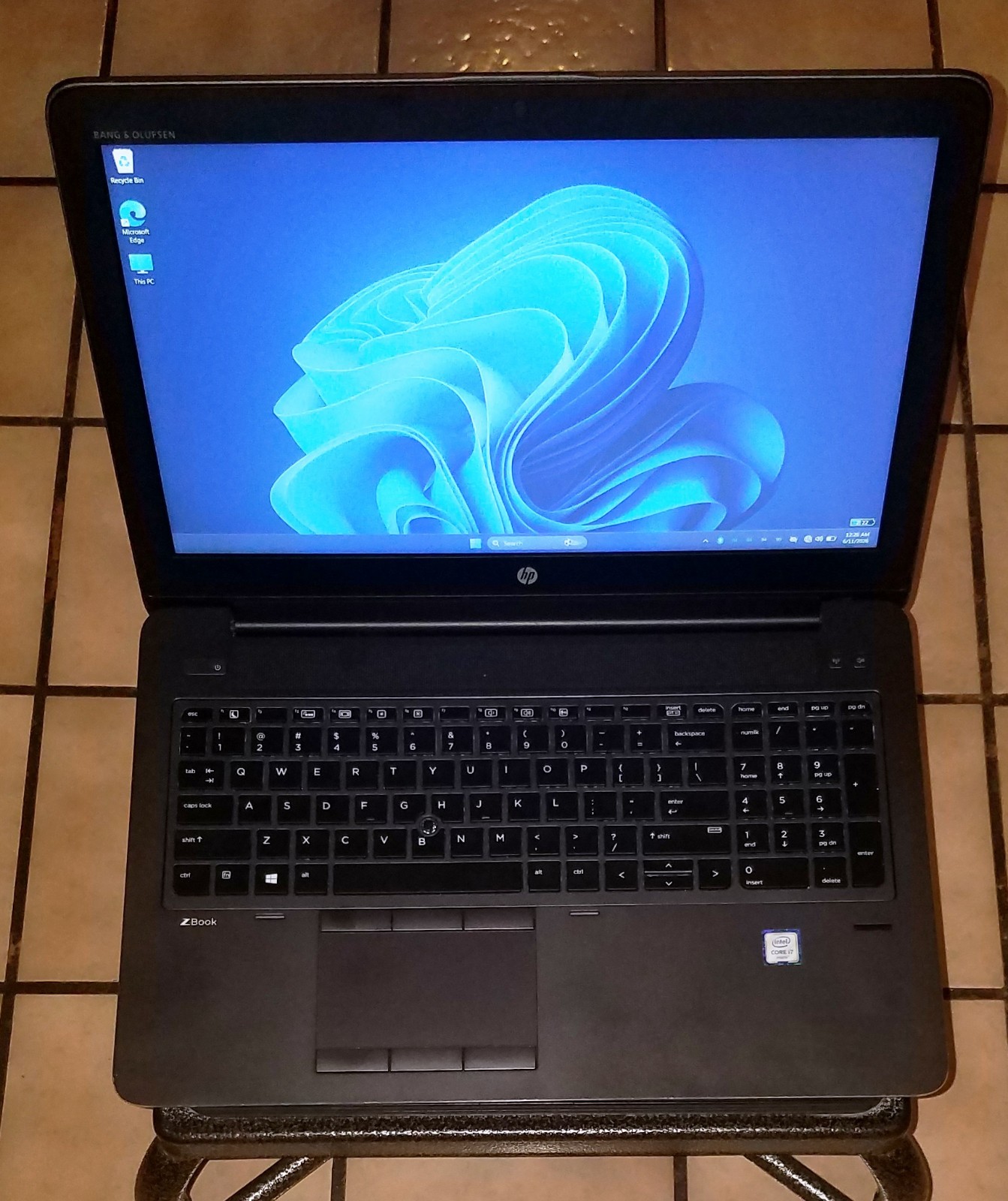 HP ZBook 15 G3/i7-32 RAM-2TB STORAGE-NVIDIA M2000M *BIOS LOCKED*