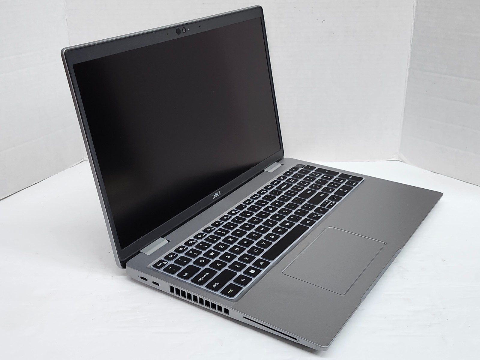 Dell Latitude 5520 Laptop – 11th Gen i5-1145G7 16GB 512GB Cam Backlit Touch Sp4