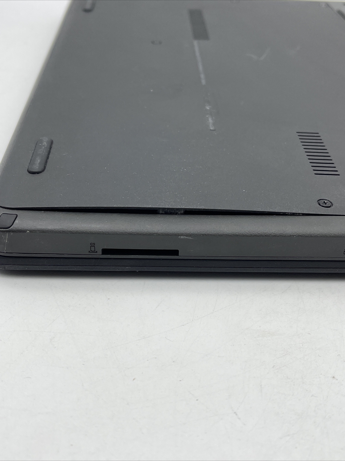 SL10F22366 Lenovo ThinkPad 11e Intel Celeron N2940 Quad Core 1.83GHz 4 GB RAM