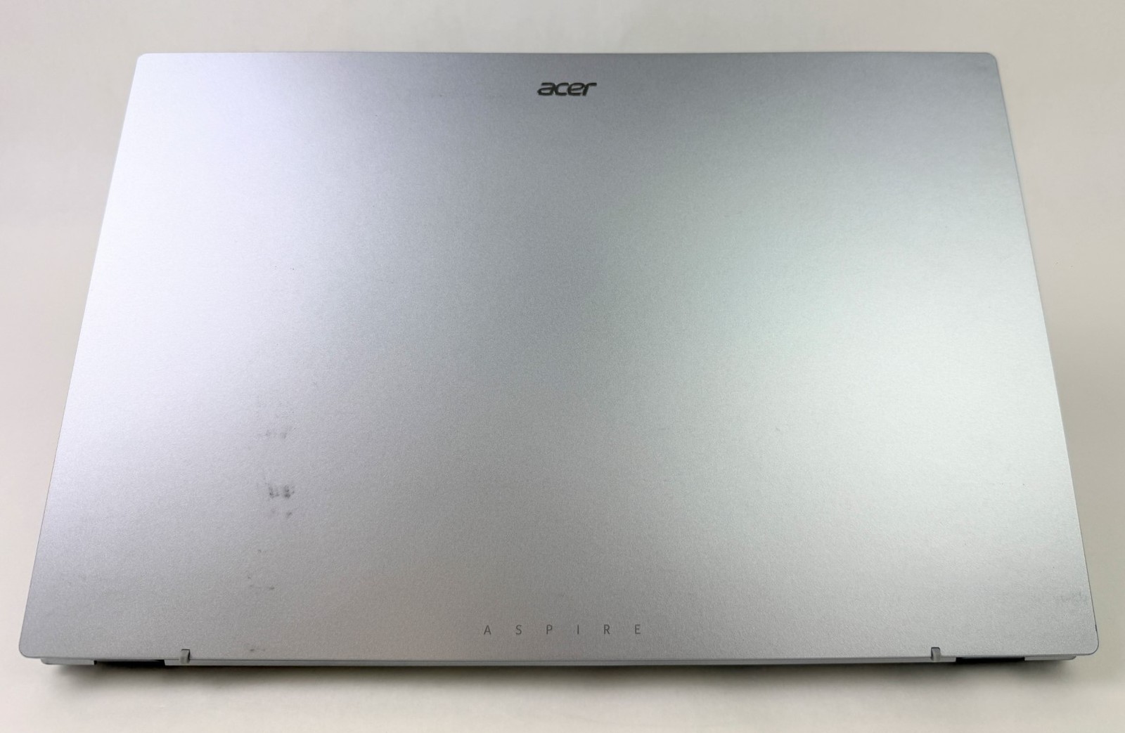 Acer Aspire 3 A315-24P-R7VH 15.6″ FHD Ryzen 3 7320U 8GB 128GB SSD W11H