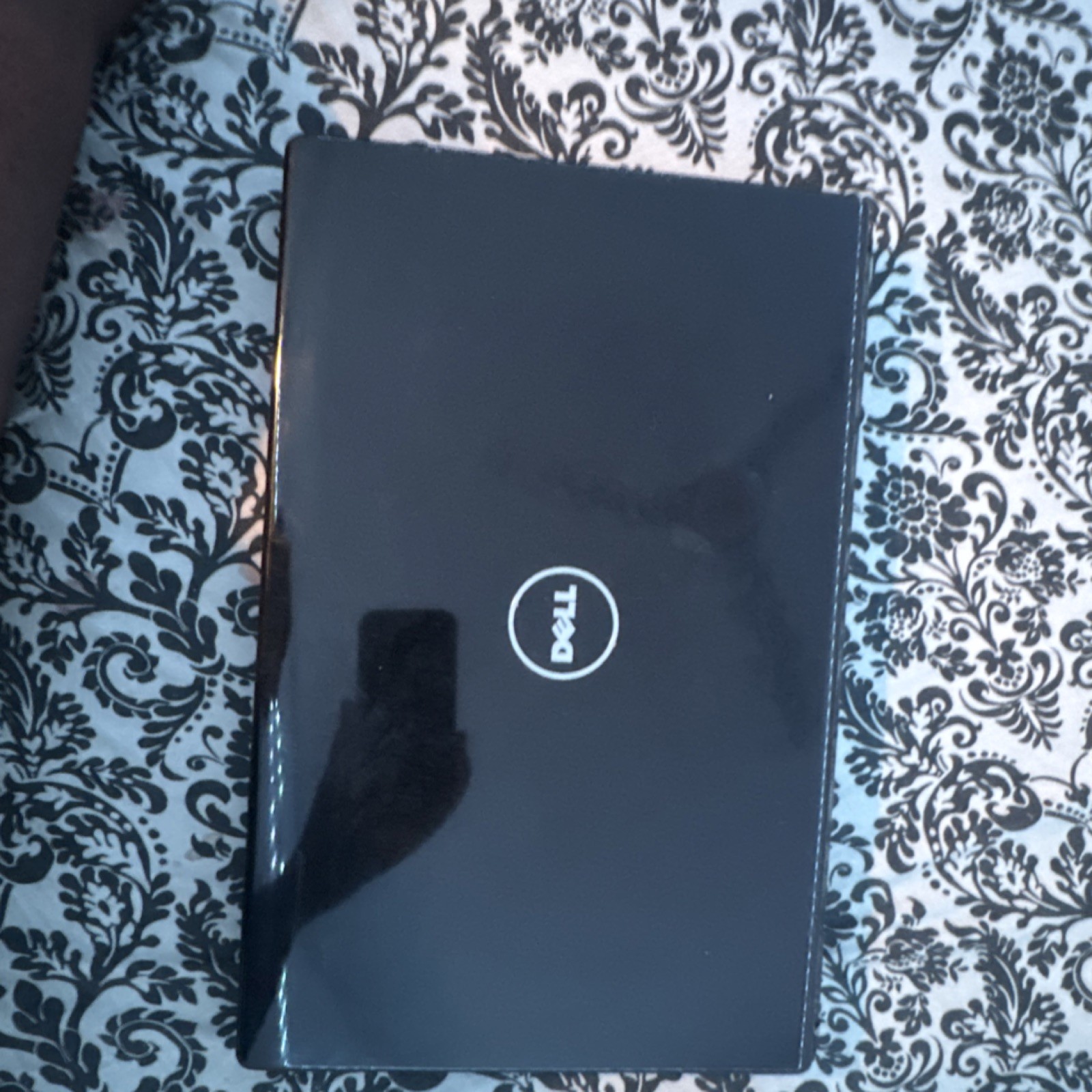 Dell Studio 1555 (PP39L) 15.6″ – Vista – 4GB RAM – DVD-RW -Good Battery
