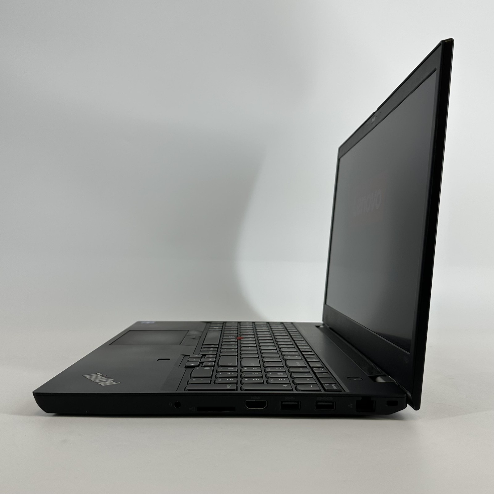 Lenovo ThinkPad P15v Gen 3 4K 2.3 GHz i7-12700H 32GB 1TB SSD Quadro T1200 Good