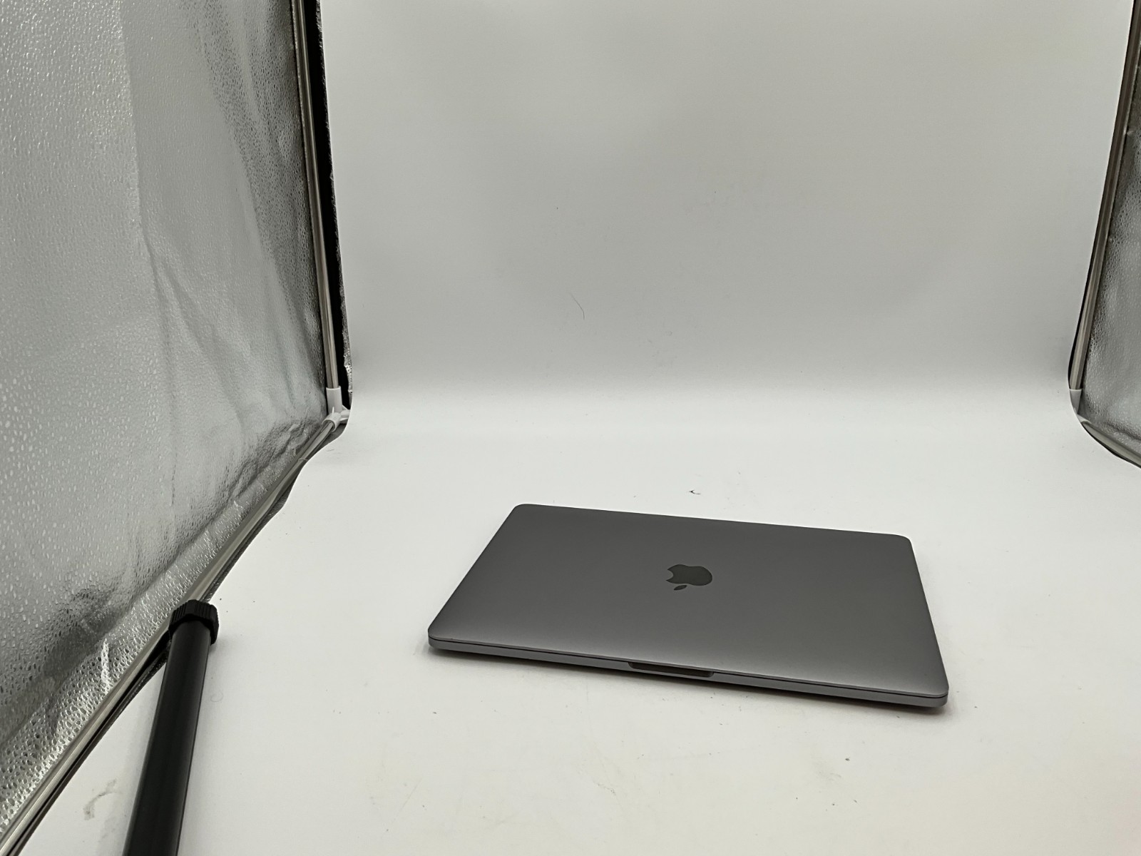 APPLE MacBook Pro 13 A2251 I5-1038NG7 16GB 512GB 2020* TAHOE C02FM3ADML7H