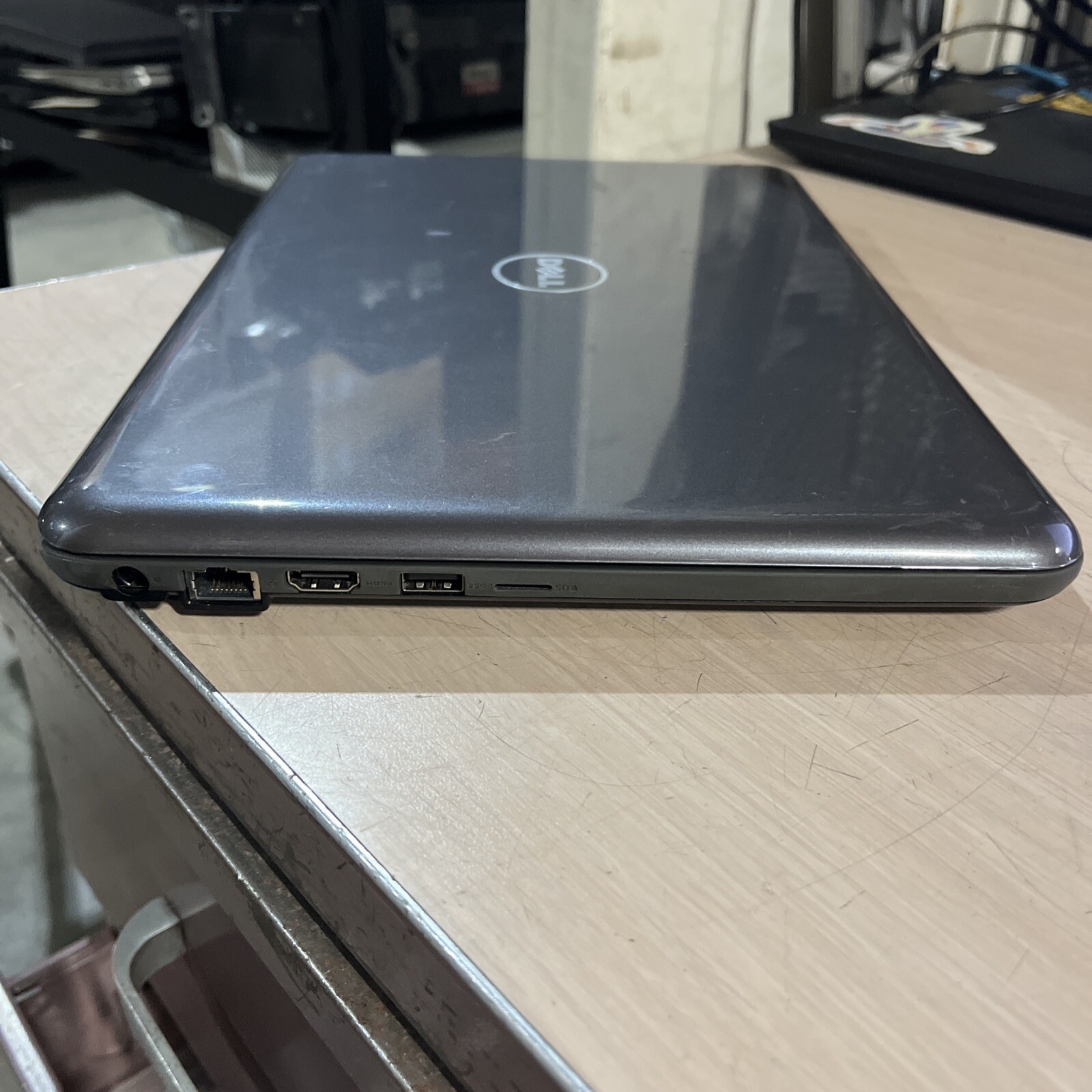 DELL LATITUDE 3380 INTEL CORE I3-6006U 2.00GHZ 8GB RAM NO HD –