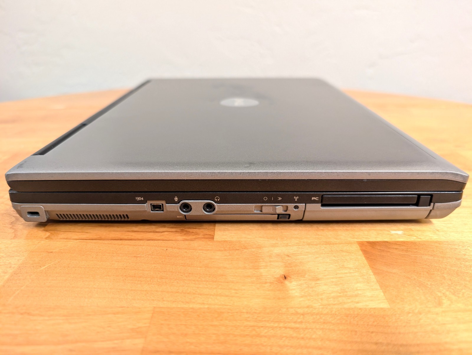 Dell Latitude D830 C2D 2Ghz 2GB 160GB Win 7 Serial Port DVD WiFi ~ COMPLETE!