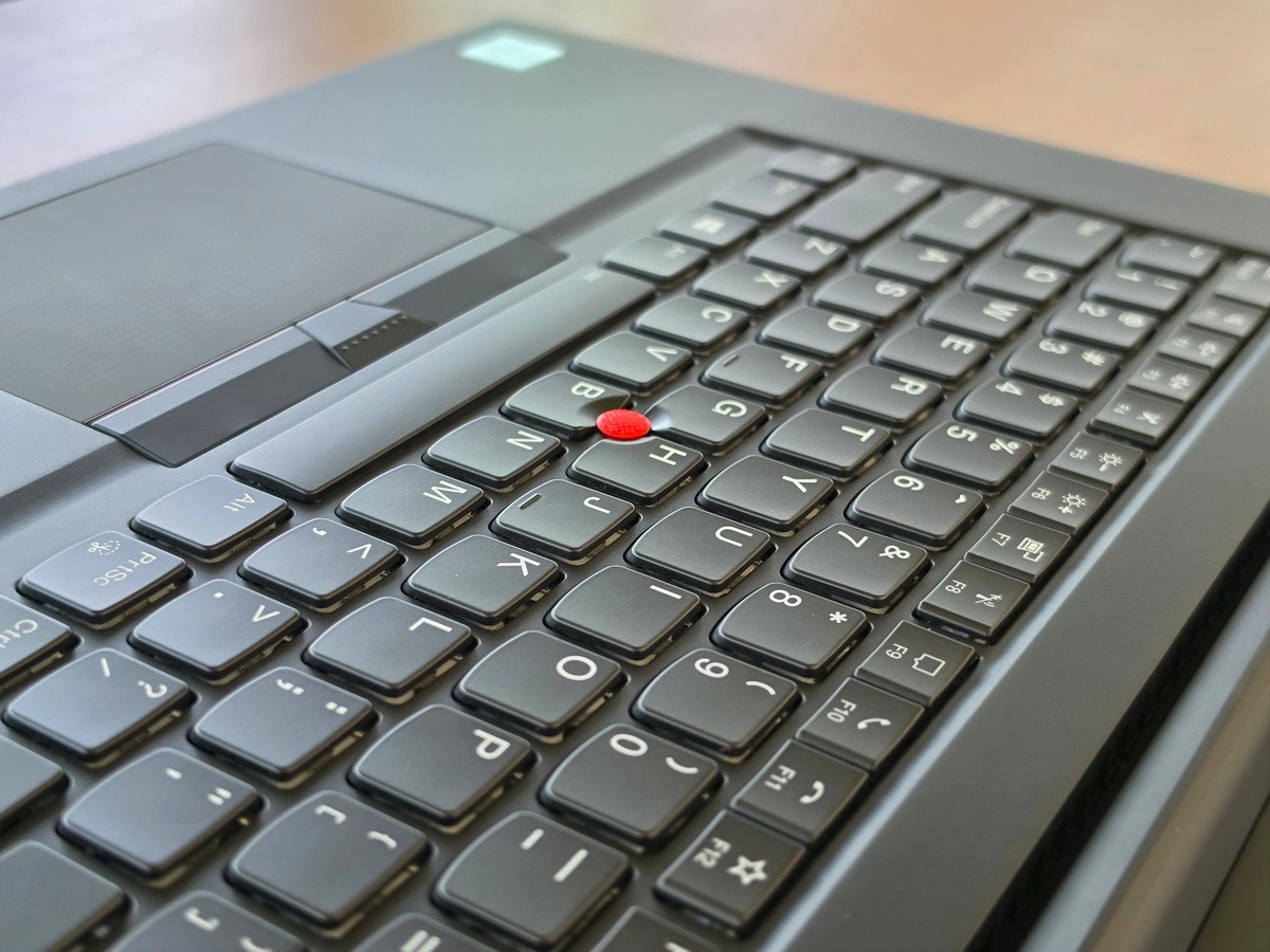 Lenovo ThinkPad P1 Gen 3 i7-10875H 16GB 15″ FHD 1920×1080 512GB SSD NVIDIA T1000