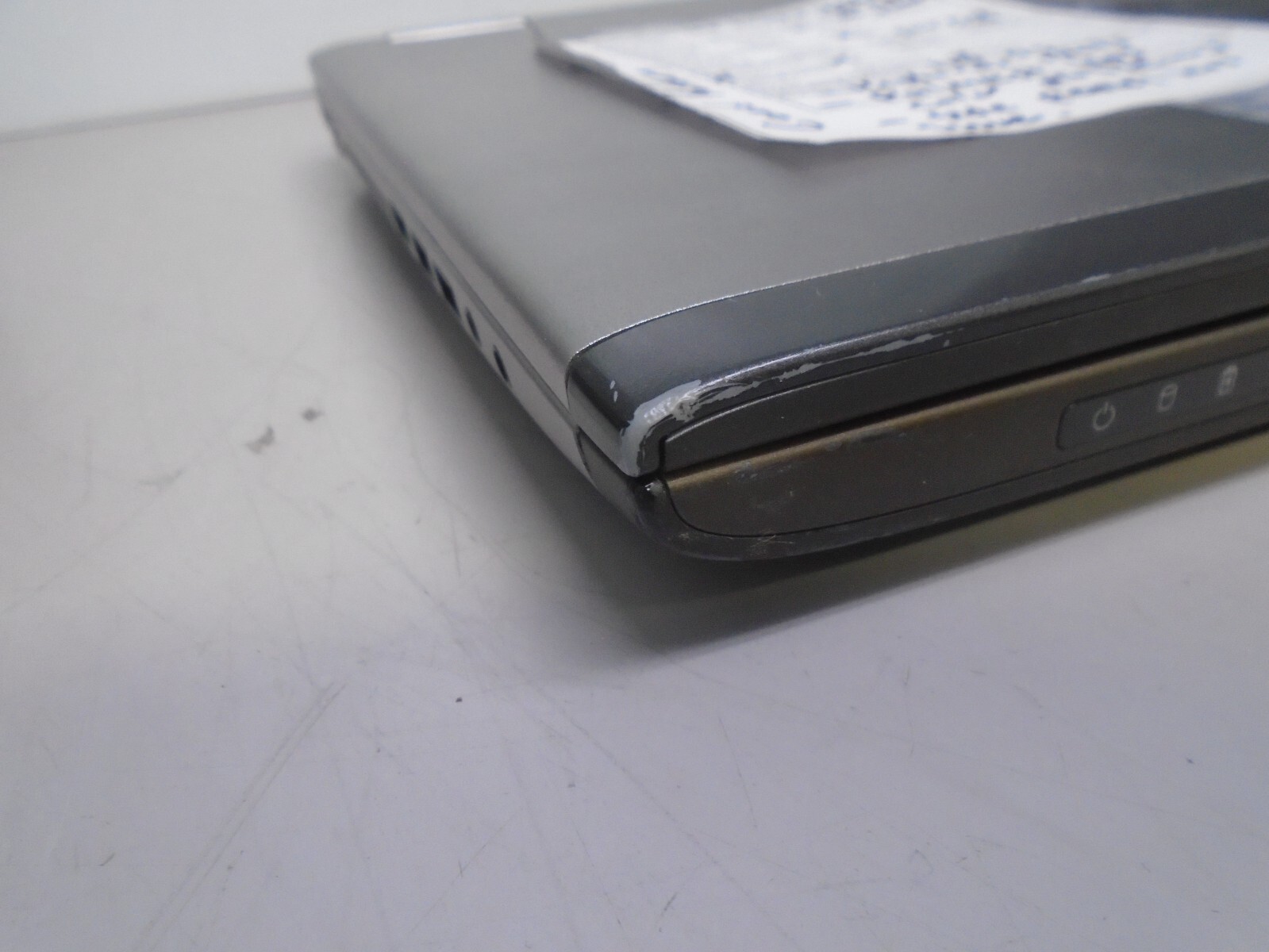 Dell Vostro 3560 14.5″ i5-3210M 2.5GHz 8GB/500GB DVDRW WiFi Laptop + AC [NO OS]