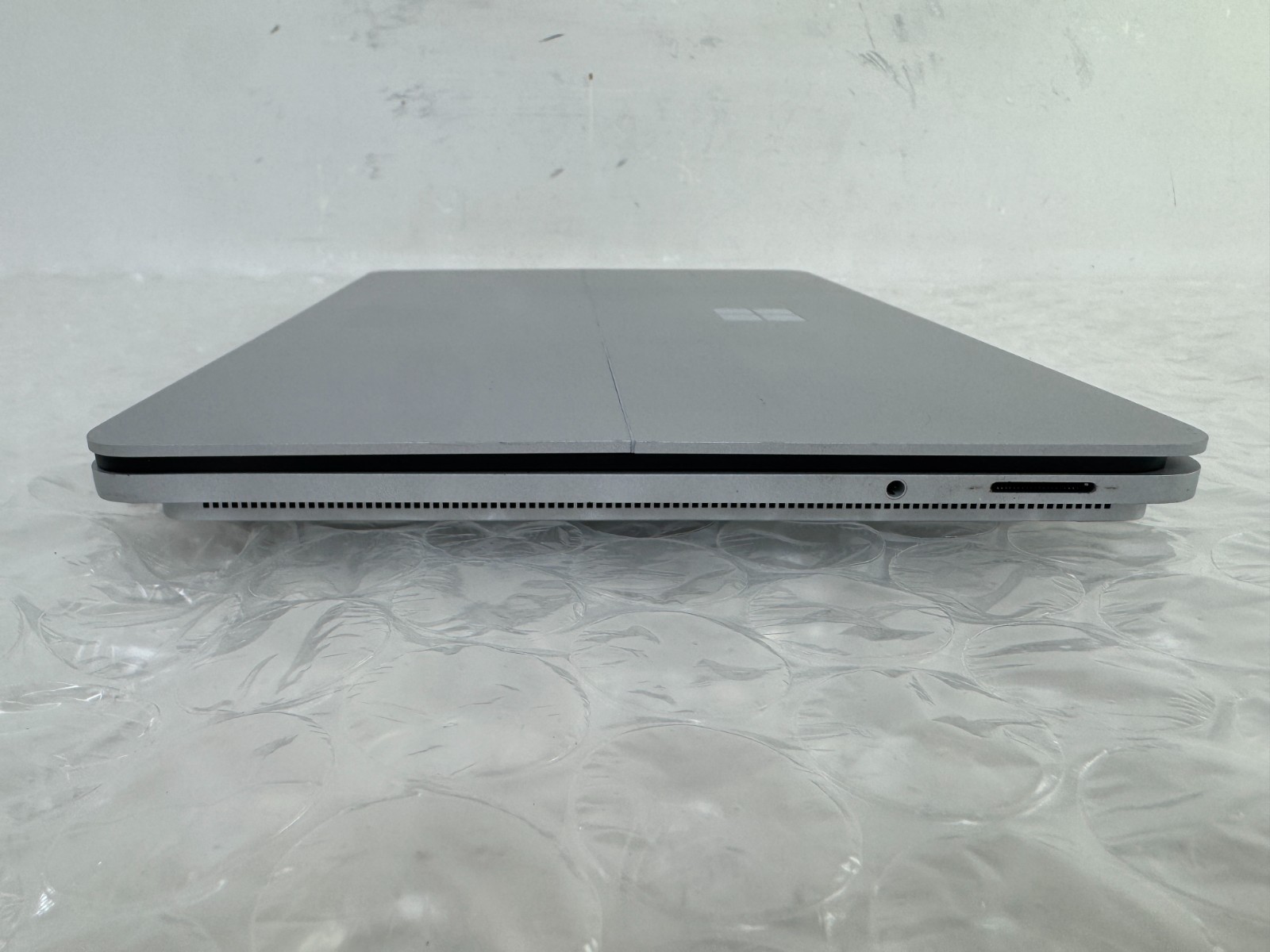 Microsoft Surface Laptop Studio i7-11370H 32GB 1TB SSD RTX 3050 Ti 14.4″ W11P