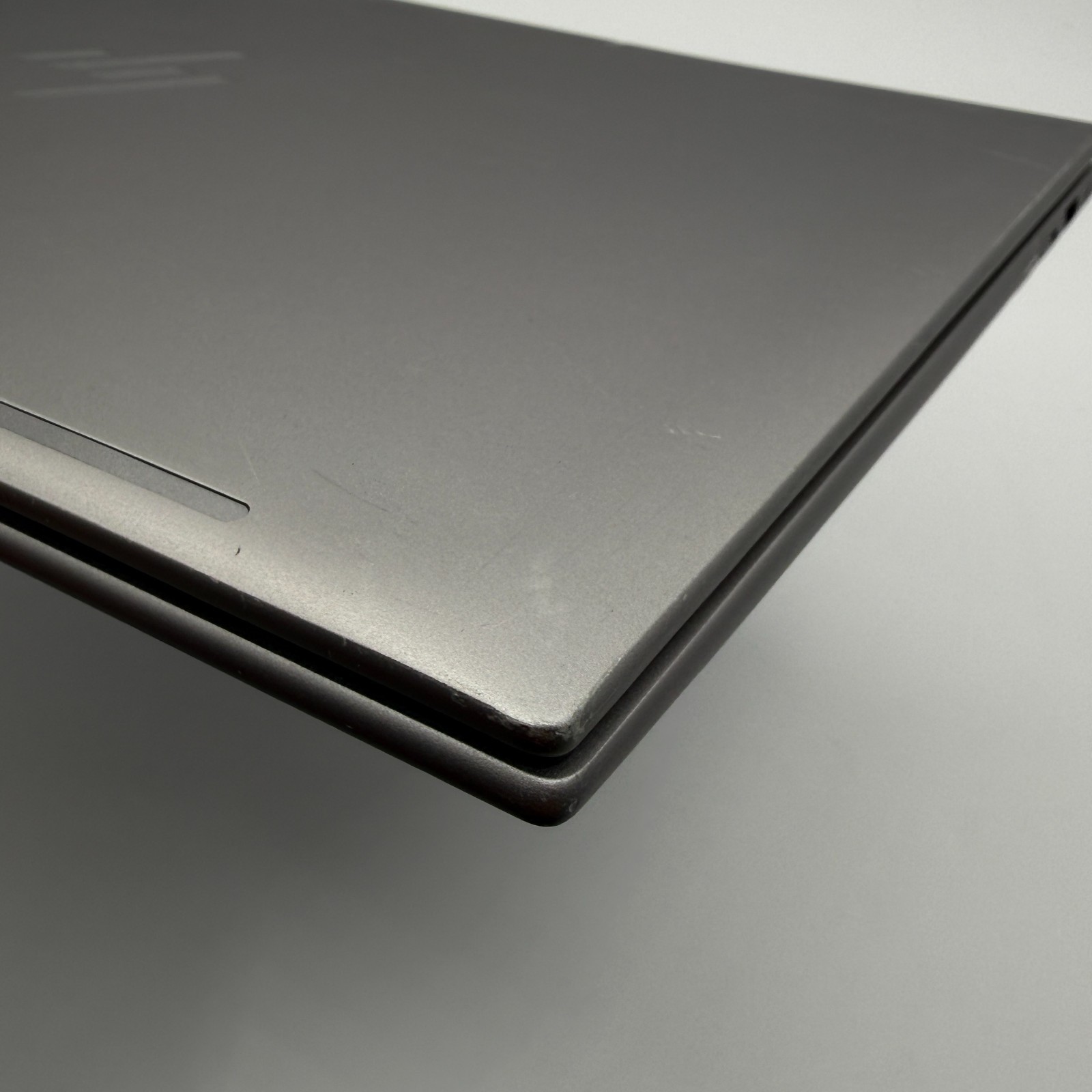 HP ZBook Firefly 14 G11 Ultra 7 165U 512GB SSD 8GB DDR5 Windows 11 Pro 83% Bat