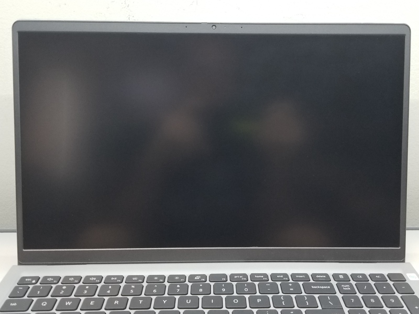 Dell Vostro 3530 15.6″ FHD i5-1335U 3.4GHz 8GB RAM 256GB NVMe Win 11 Pro WiFi BT