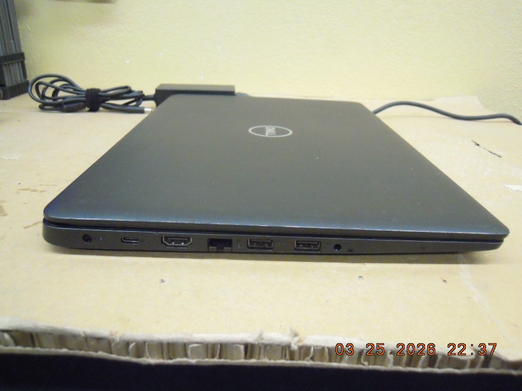 Dell Latitude 3500 Laptop i7-8565U @ 1.80GHz 8GB RAM 512GB M.2 Wins 11 Pro MX130