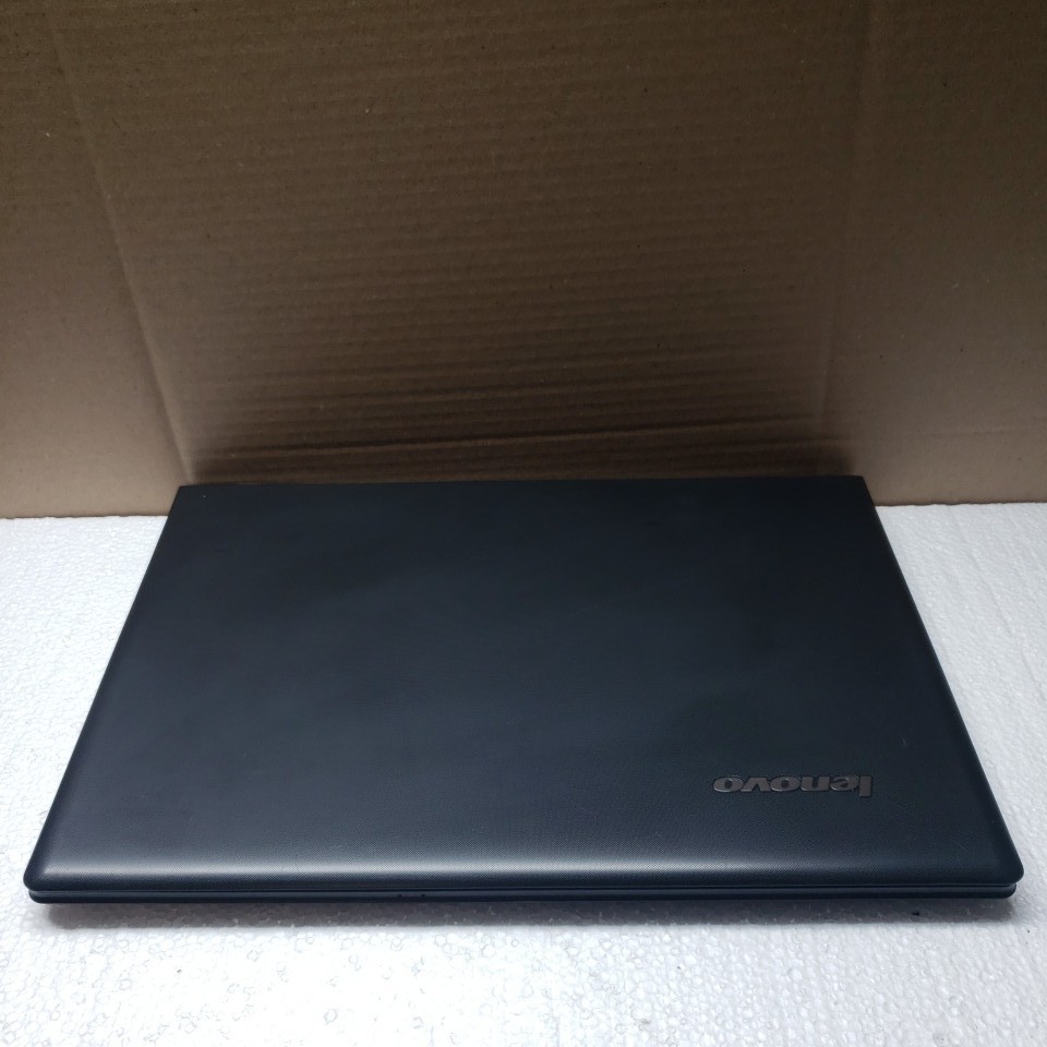 Lenovo IdeaPad 300 i3-6100U 2.30GHz 4GB RAM 500GB Wnd11 Pro