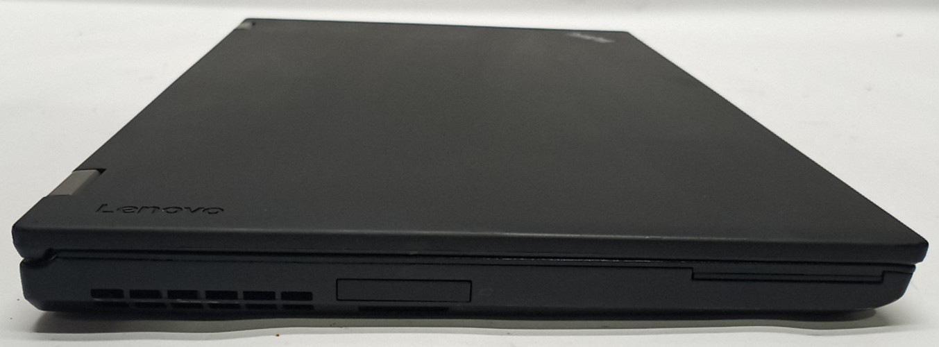 Lenovo ThinkPad P50 15.6″ i7-6700HQ@2.60GHz 4GB RAM NVIDIA No HDD No OS MC303!