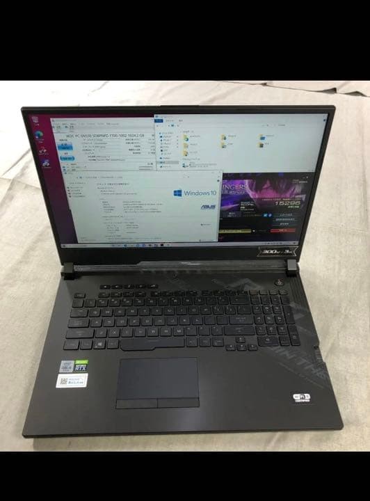 ASUS ROG Strix Scar 17 G732LXS Gaming Laptop Core i9 32GB 2TB RTX 2080 Super