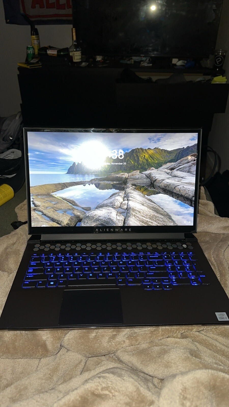 alienware m17 r3 gaming laptop