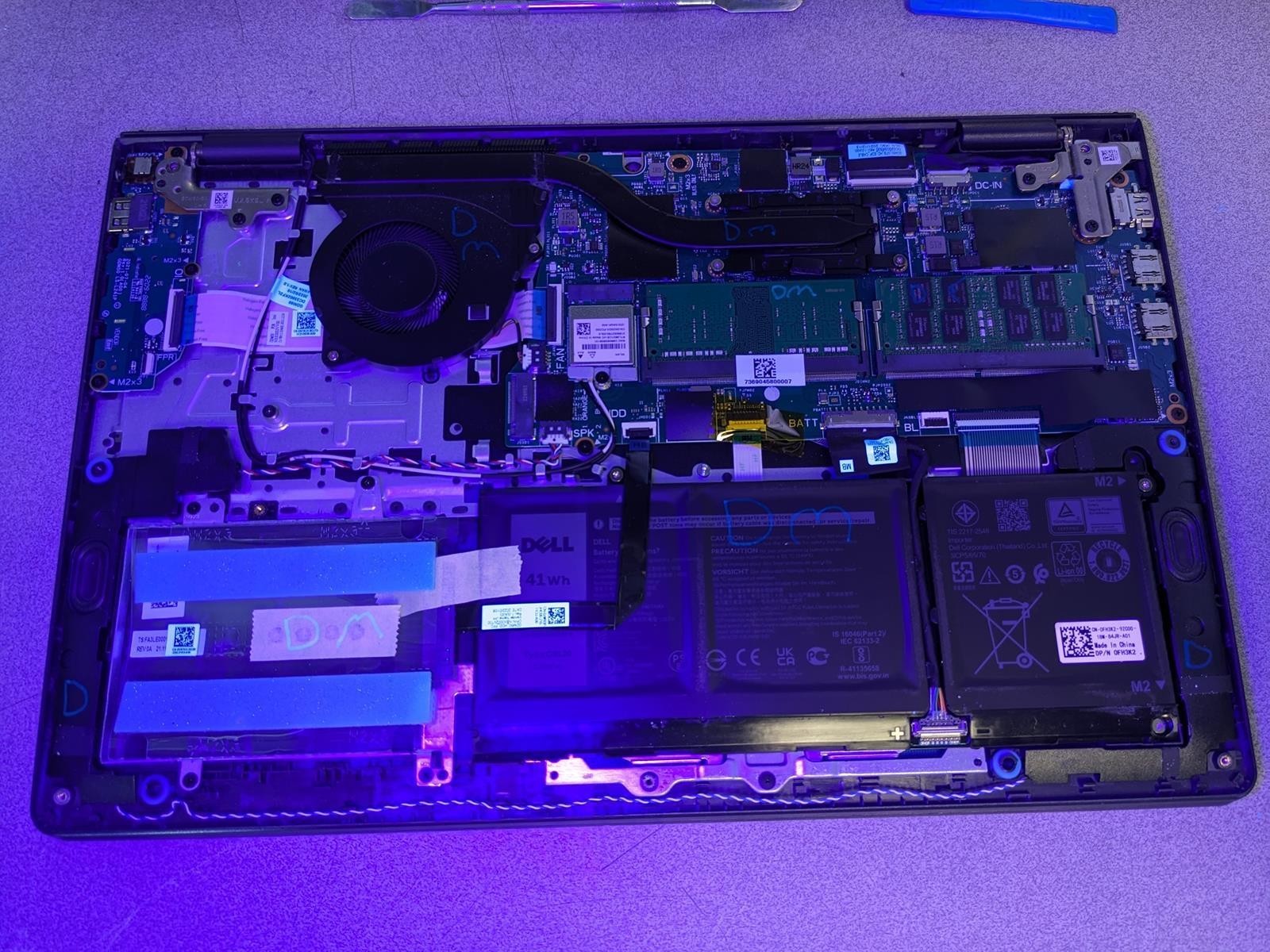 DELL INSPIRON 15 3511 i5-1035G1 @ 1.00GHz, 16GB RAM, NO HDD/OS – (FOR PARTS)