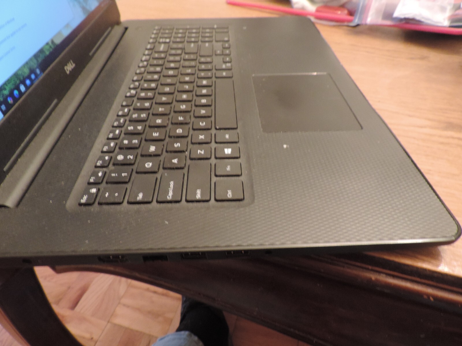 Dell Inspiron 3793, 2TB, 8GB RAM, i7-1065G7 W10H -web camera, wireless, dvd