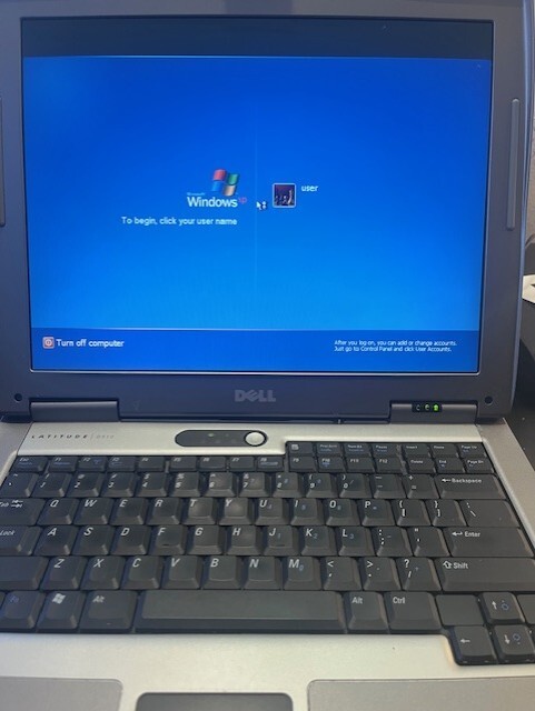 Dell Laptop Windows XP Pro 32 bit-Parallel port-9 pin Serial Port-RS232- and ac