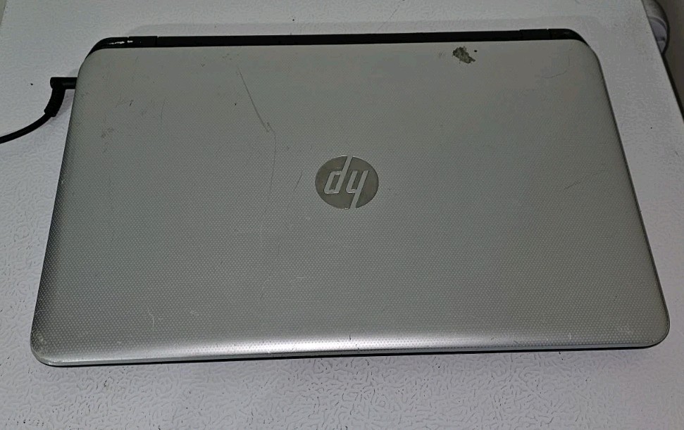 HP Intel Pentium 15-1271WM Laptop 4GB Ram 500GB Hard Drive – FOR PARTS OR REPAIR
