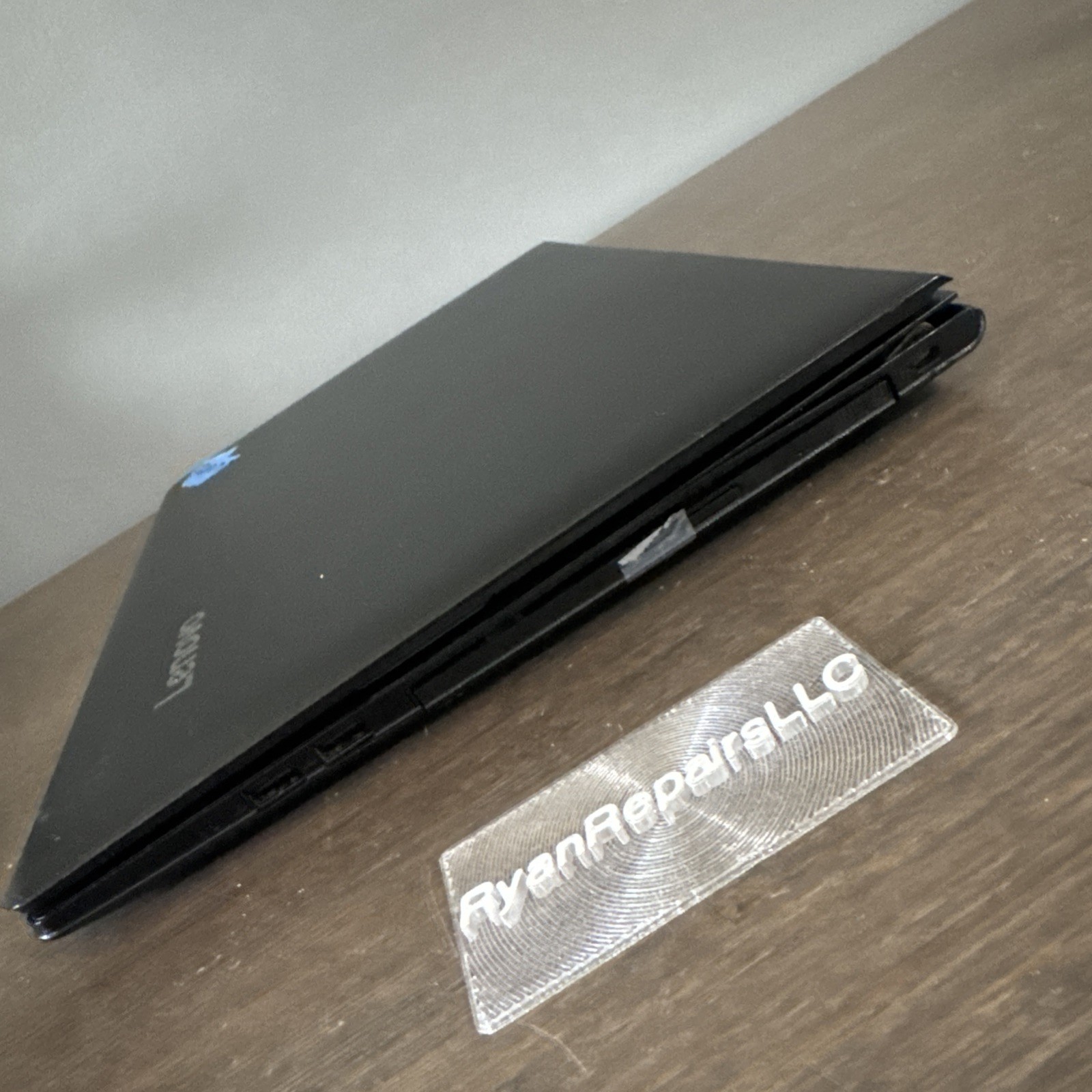 Lenovo IdeaPad Intel i5 7th gen No HDD No RAM – READ! Parts or Repair