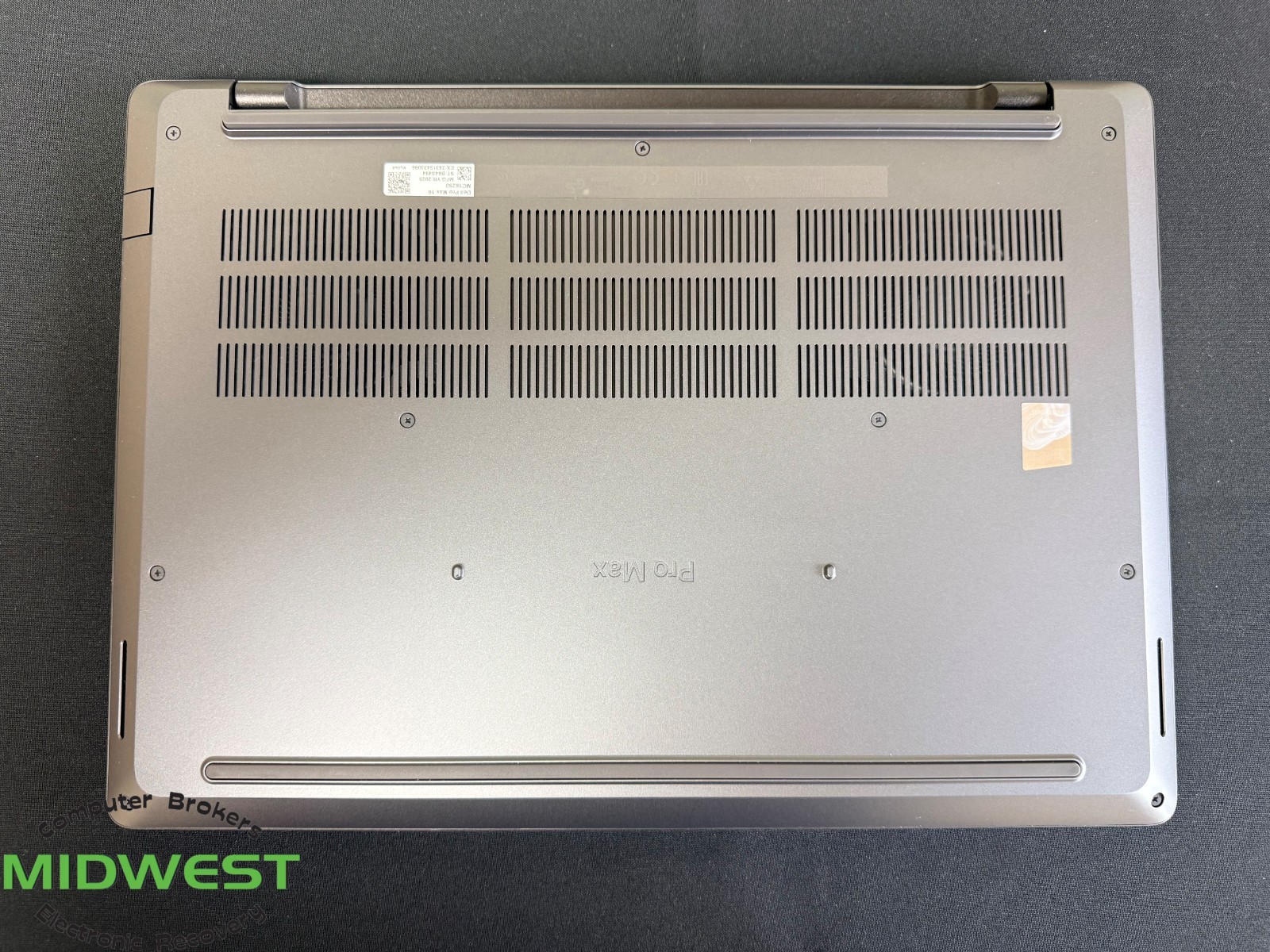 Dell Pro Max 16 MC16250 Ultra 7 265H 5.3GHz 16GB 512G SSD