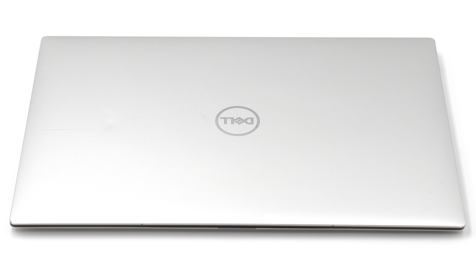 Dell XPS 15 9520 – i7-12700H – 16GB RAM – RTX 3050 – 512GB SSD – Silver
