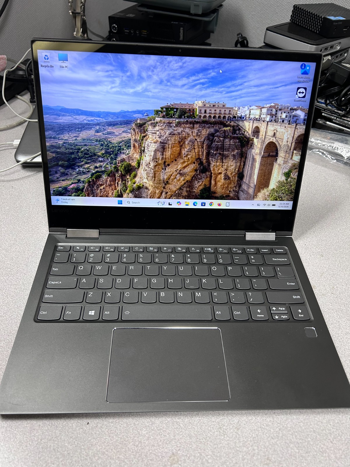 Lenovo Yoga 730-13IKB 13.3″ 256 SSD, i5 8th Gen, 1.60 GHz, 8 GB Read Desc
