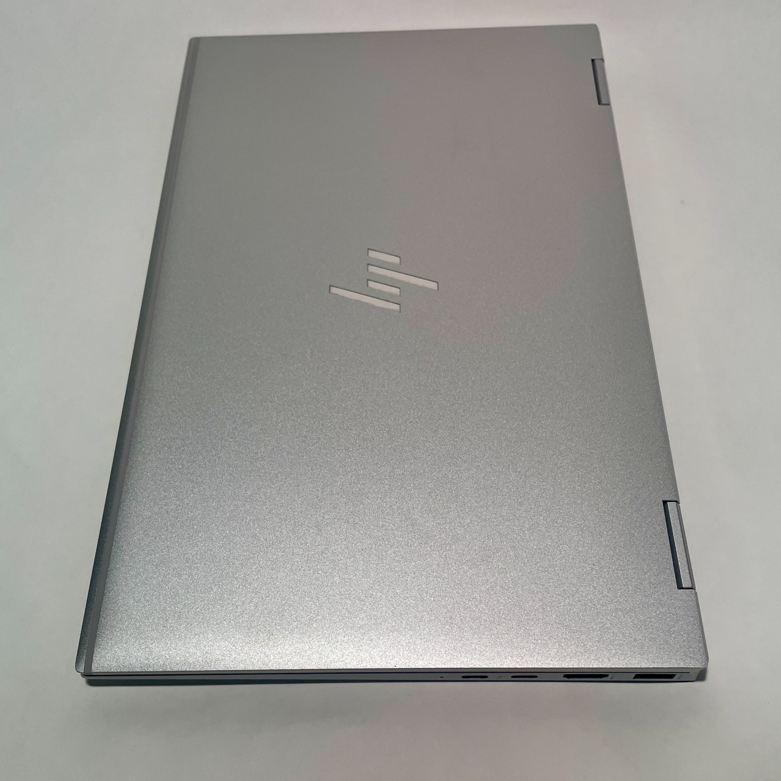 HP EliteBook x360 1040 G7 14″ 16GB / 256GB, Intel i5, 1.7 GHz, w/ Adptr + Stylus