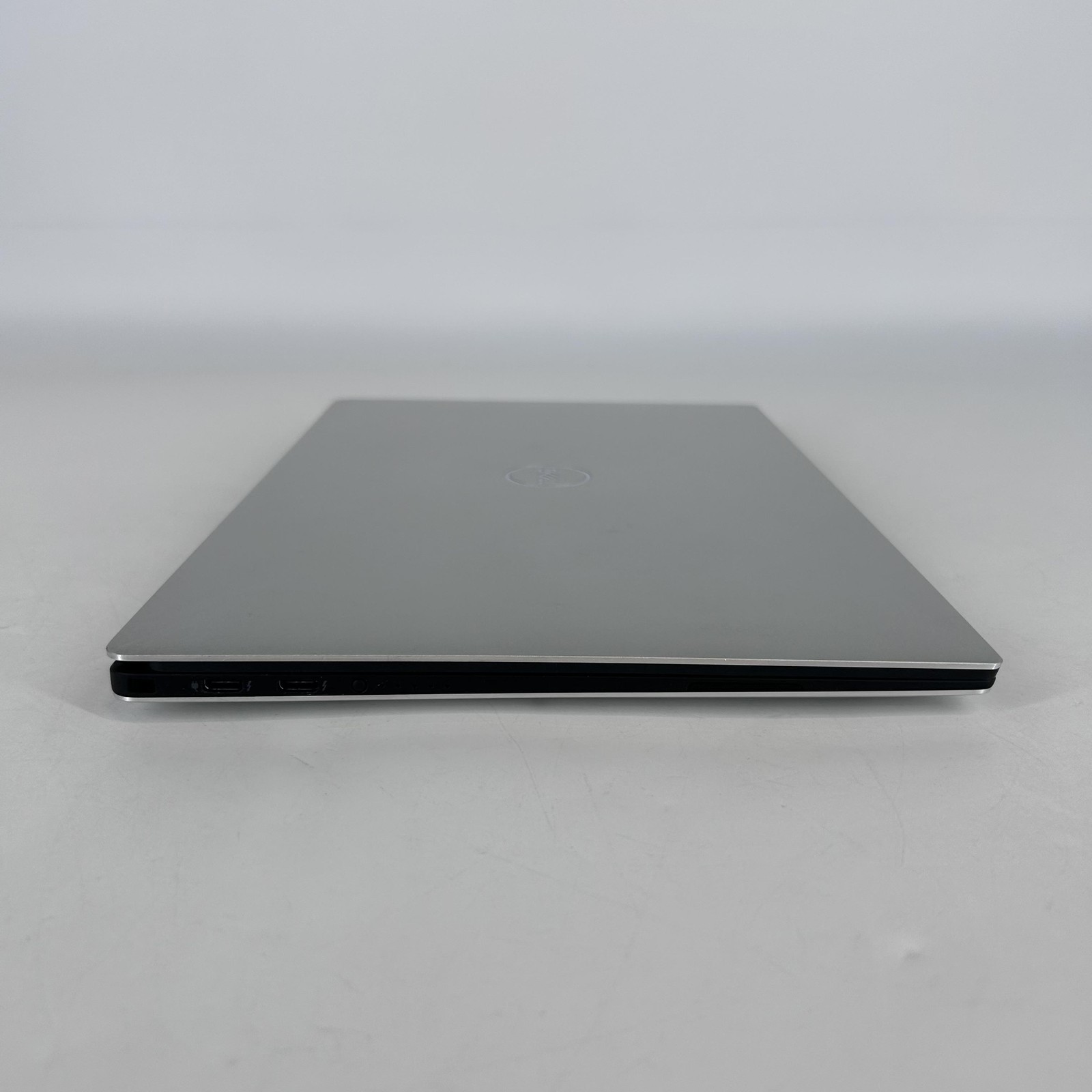 Dell XPS 13 9380 Gray 4K TOUCH i7-8565U 1.80GHz 16GB RAM 2TB SSD Very Good