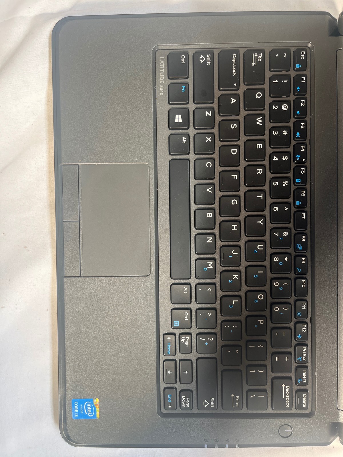 Dell Latitude 3340 i3-4030U 1.9GHz 4GB 128GB SSD 13.3″ Win10