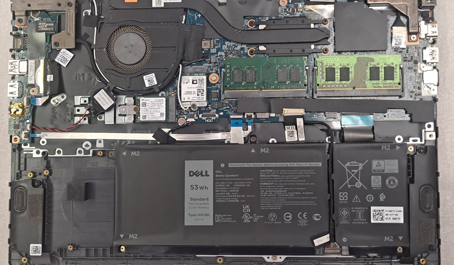 Dell Latitude 3510 15.6″ i5-10210U 1.60GHz 16GB 256GB SSD Windows 11 Pro ~
