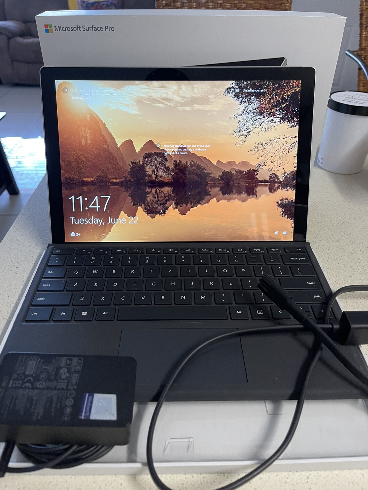 Microsoft Surface Pro 128GB, Wi-Fi, 12.3 inch – Silver