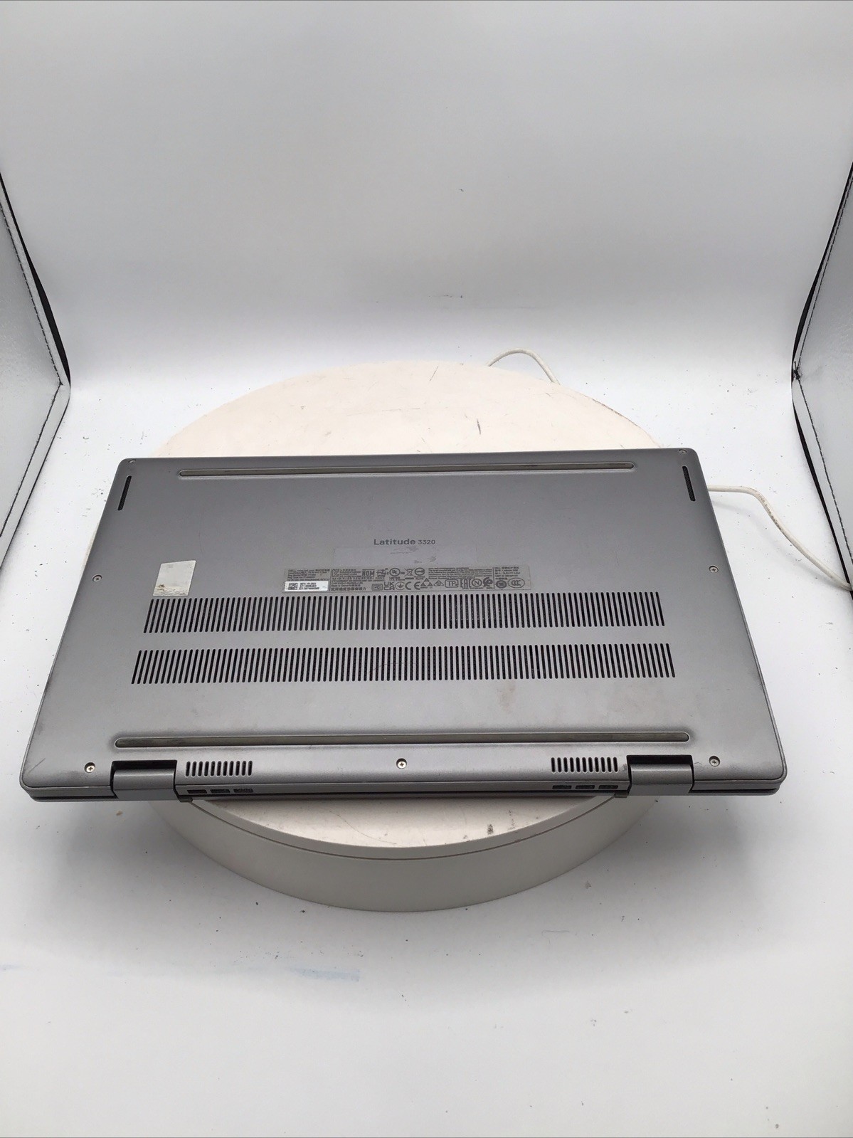 Dell Latitude 3320 13.3″ Laptop i5-1135G7 8GB RAM 256GB SSD Win11Pro Used READ