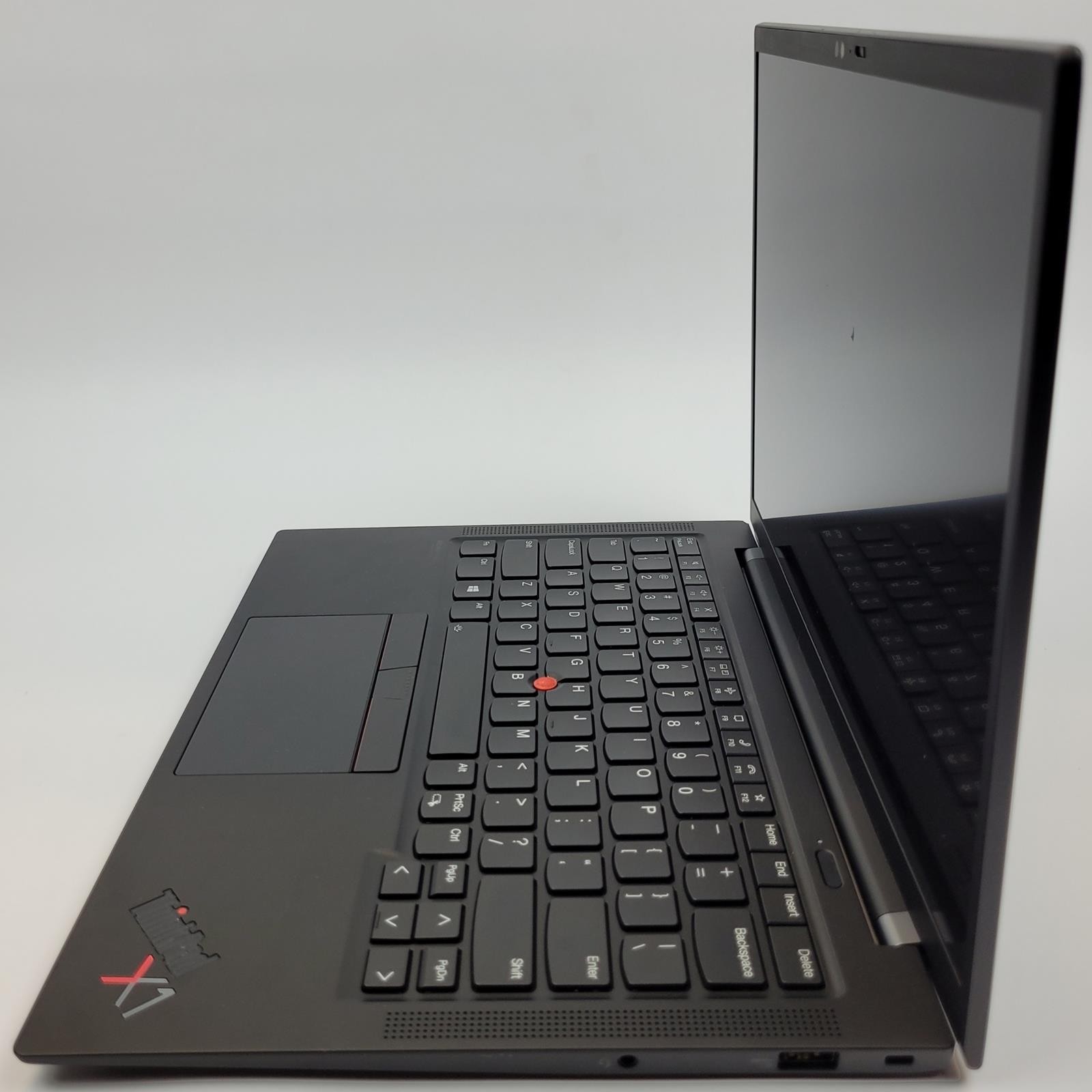 LENOVO ThinkPad X1 Carbon G9 Win 11 i5-1135G7 16GB RAM 512GB NVME | Grade C