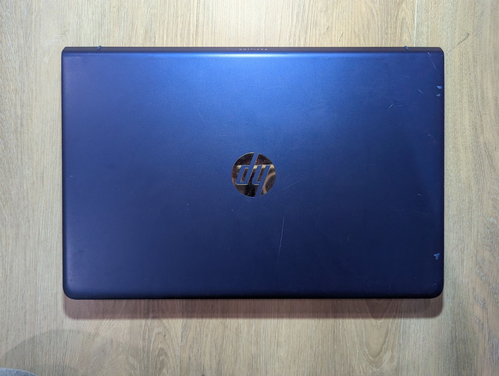 HP Pavilion 15-cc184cl /i5-8250U/12GB RAM/512GB SSD/W11 PRO w/ charger
