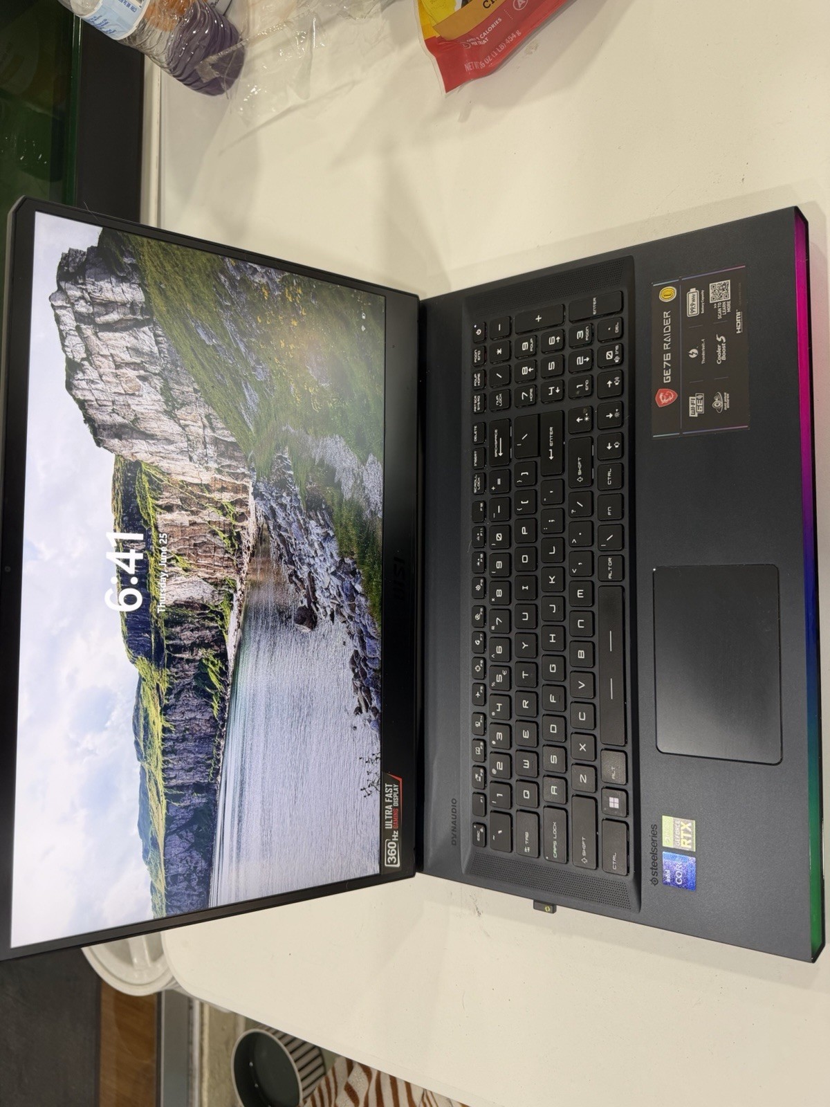 msi GE76 Raider 17.3″ 360Hz FHD, Intel Core i9-11980HK, RTX3080, 32GB Ram 1TBSSD