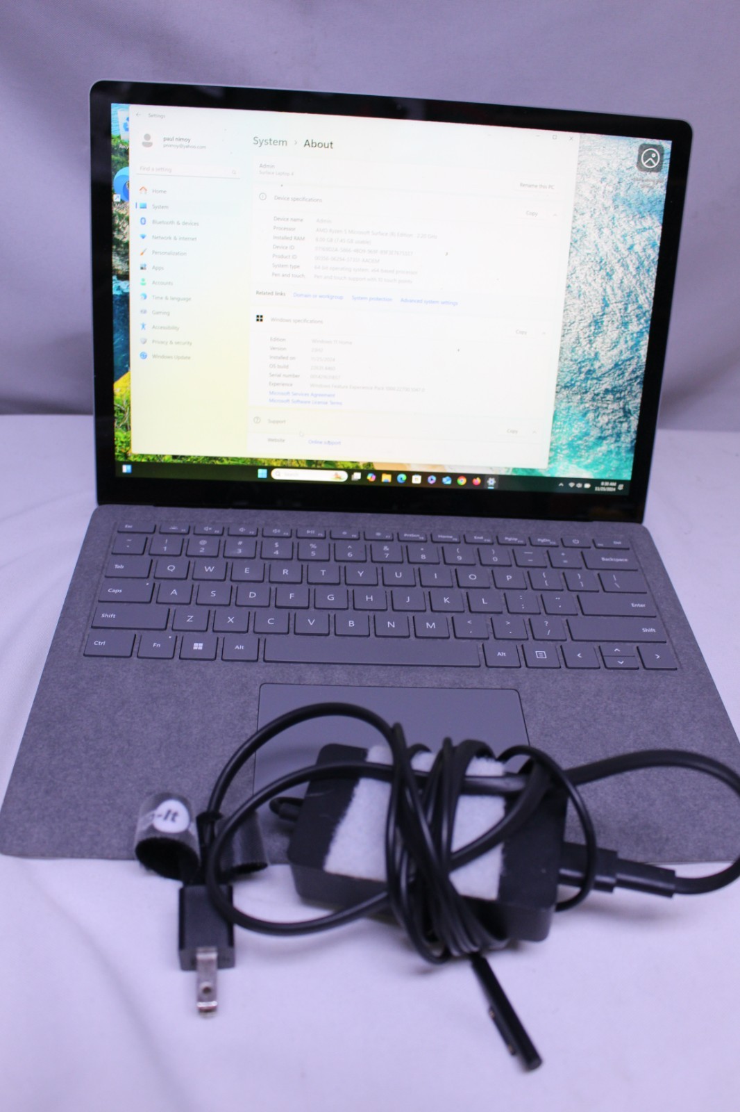 Microsoft Surface Laptop 4 13.5″ 2021 (256GB SSD,AMD Ryzen 5,8GB RAM)