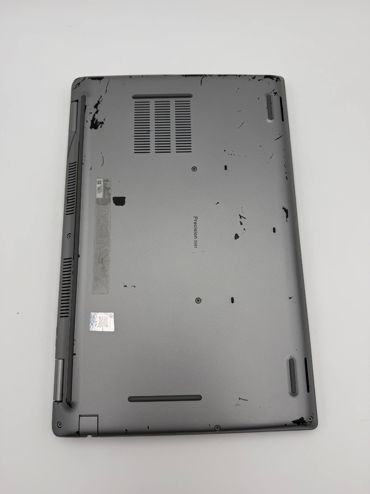 Dell Precision 3561 15.6″ i7-11800H 32GB 512GB NVMe SSD Nvidia T600 Win 11 Pro